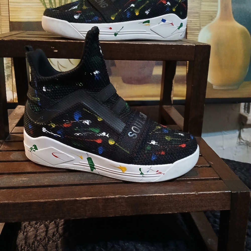 Colorful Patterned Sneakers - Picture 5 of 11